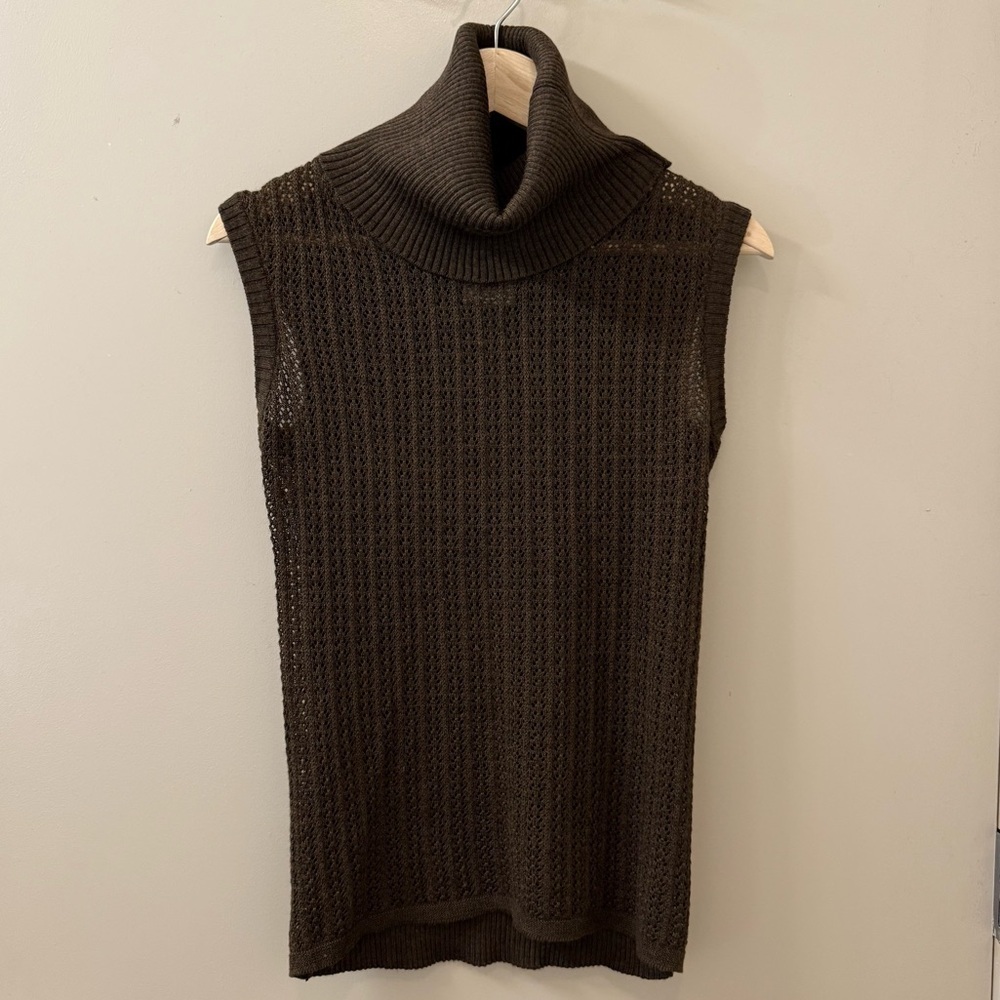 D&G Dolce & Gabbana chocolate Brown Sleeveless Turtleneck Sweater wool size 8